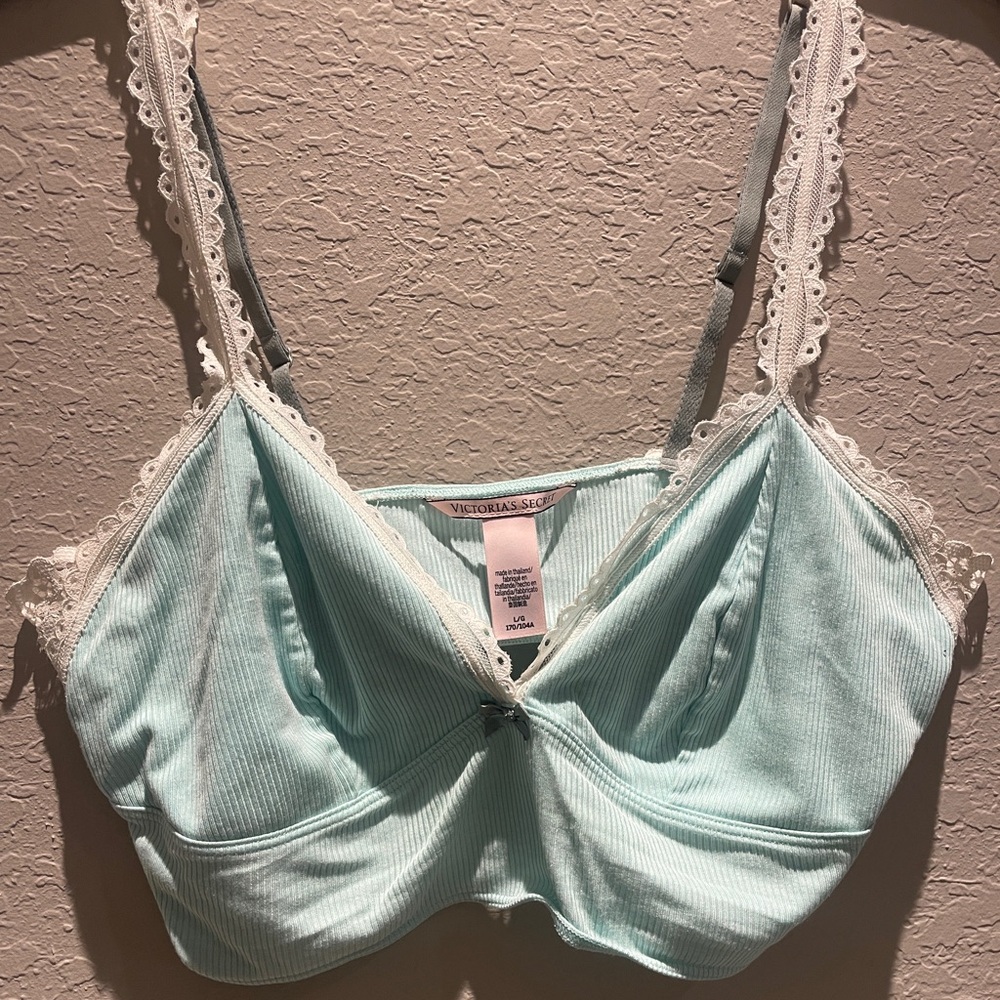 VS Pink bralette